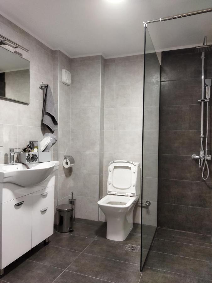 Grey Sense Luxury *